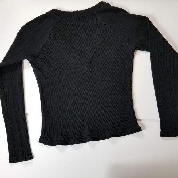 FOREVER 21 Deep V Pullover black waffle - Picture 2 of 5